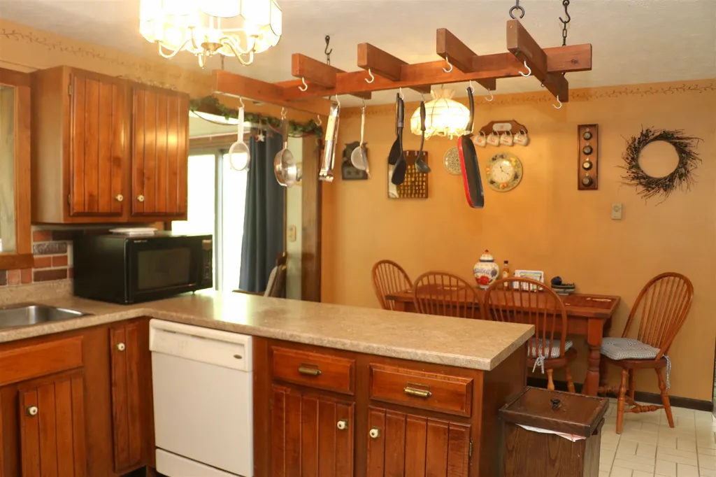 277 Chestnut Hill Road New Boston NH 03070