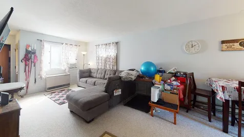 D-8 Grandview Drive South Burlington VT 05403