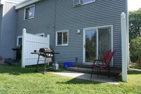 D-8 Grandview Drive South Burlington VT 05403