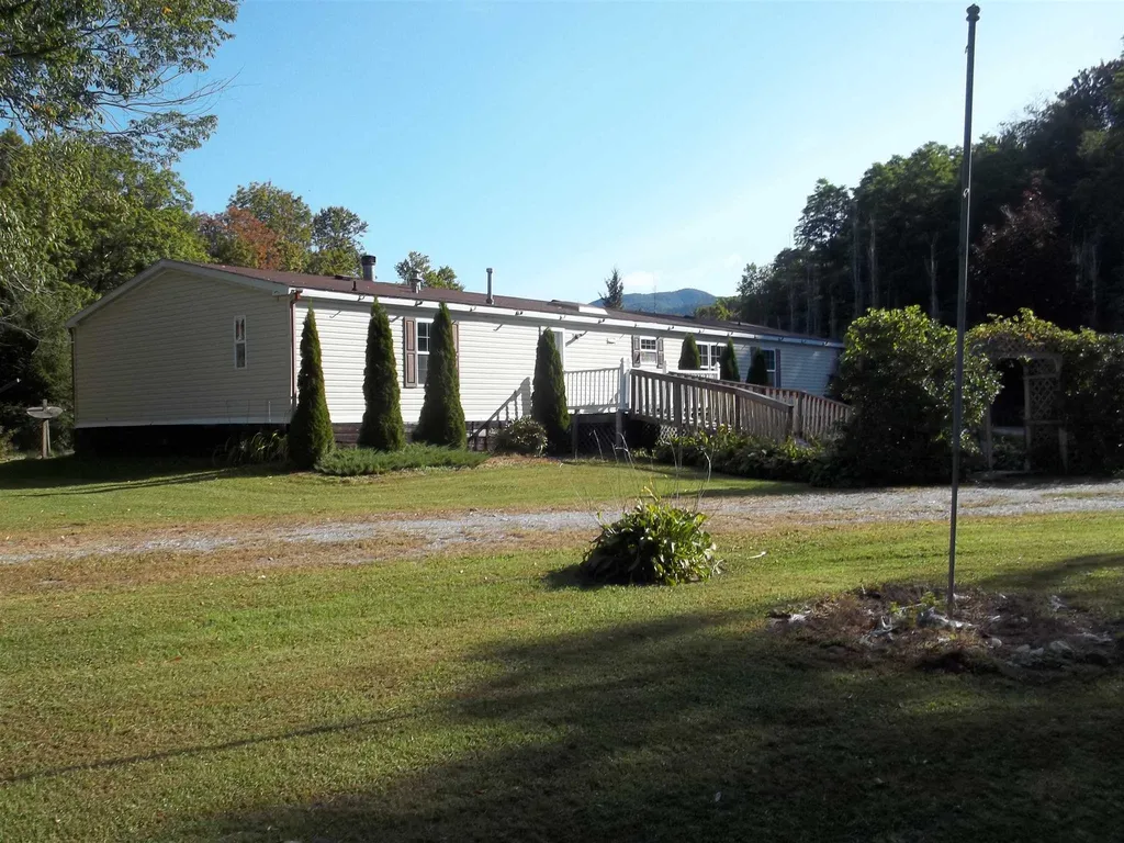 111 Hampshire Hollow Road Poultney VT 05764