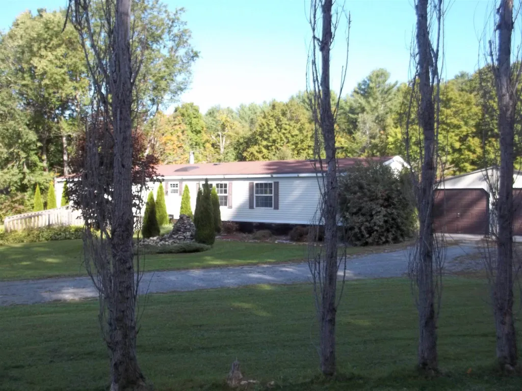 111 Hampshire Hollow Road Poultney VT 05764