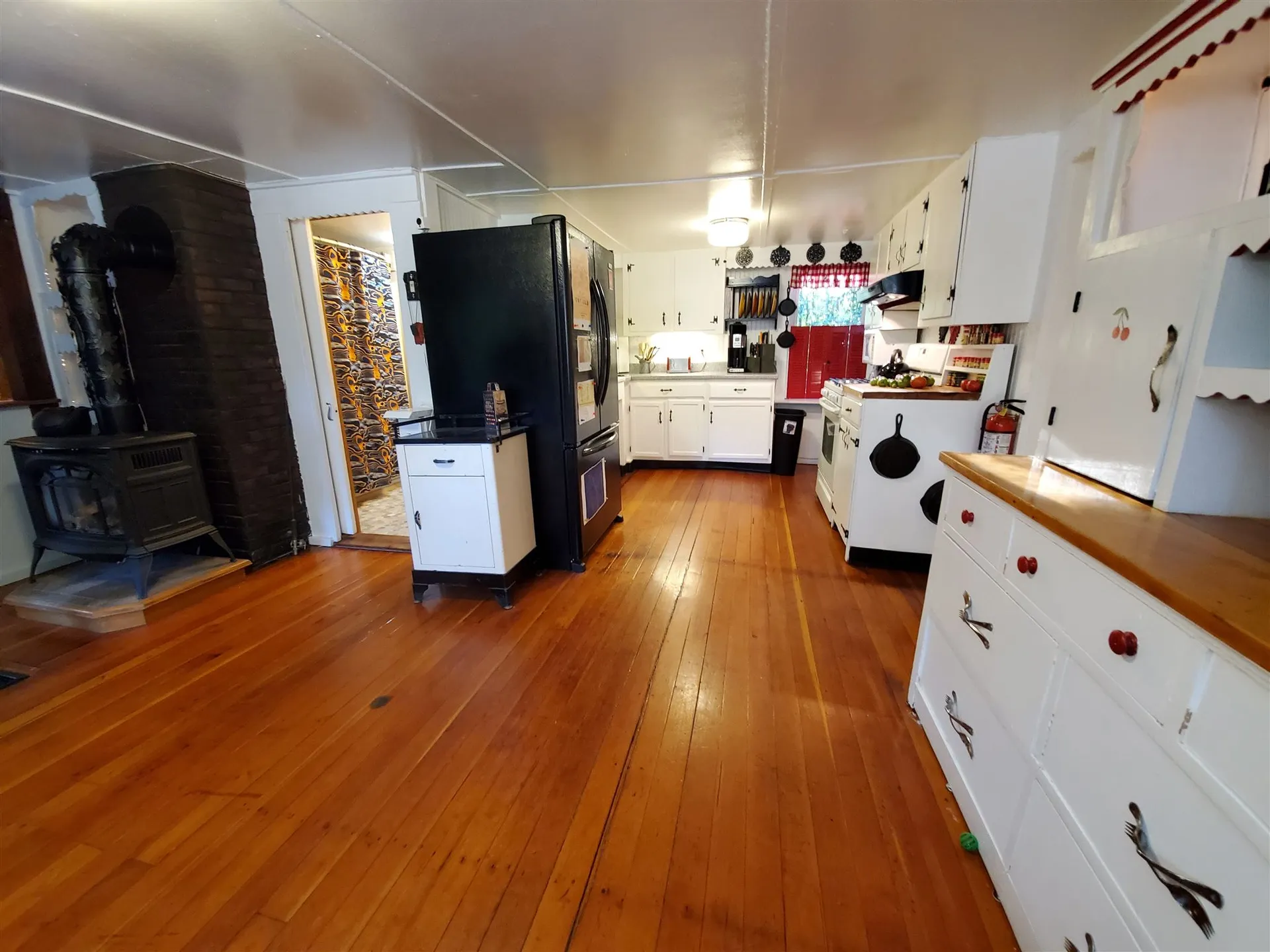 411 Lockehaven Road Enfield NH 03748