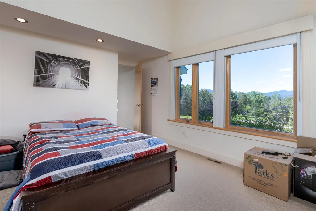 809 Pinnacle Road Stowe VT 05672