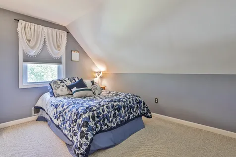 19 Thorndike Street Nashua NH 03060