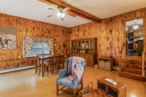 3 Marcoux Road Newton NH 03858-3509