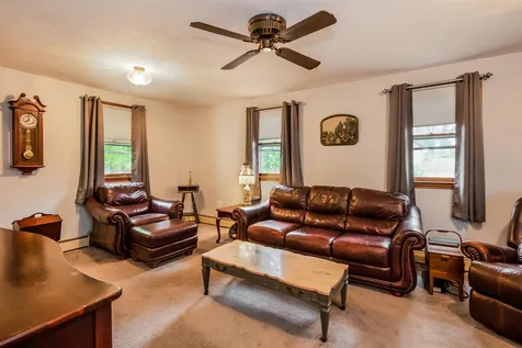 3 Marcoux Road Newton NH 03858-3509