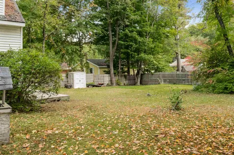 3 Marcoux Road Newton NH 03858-3509