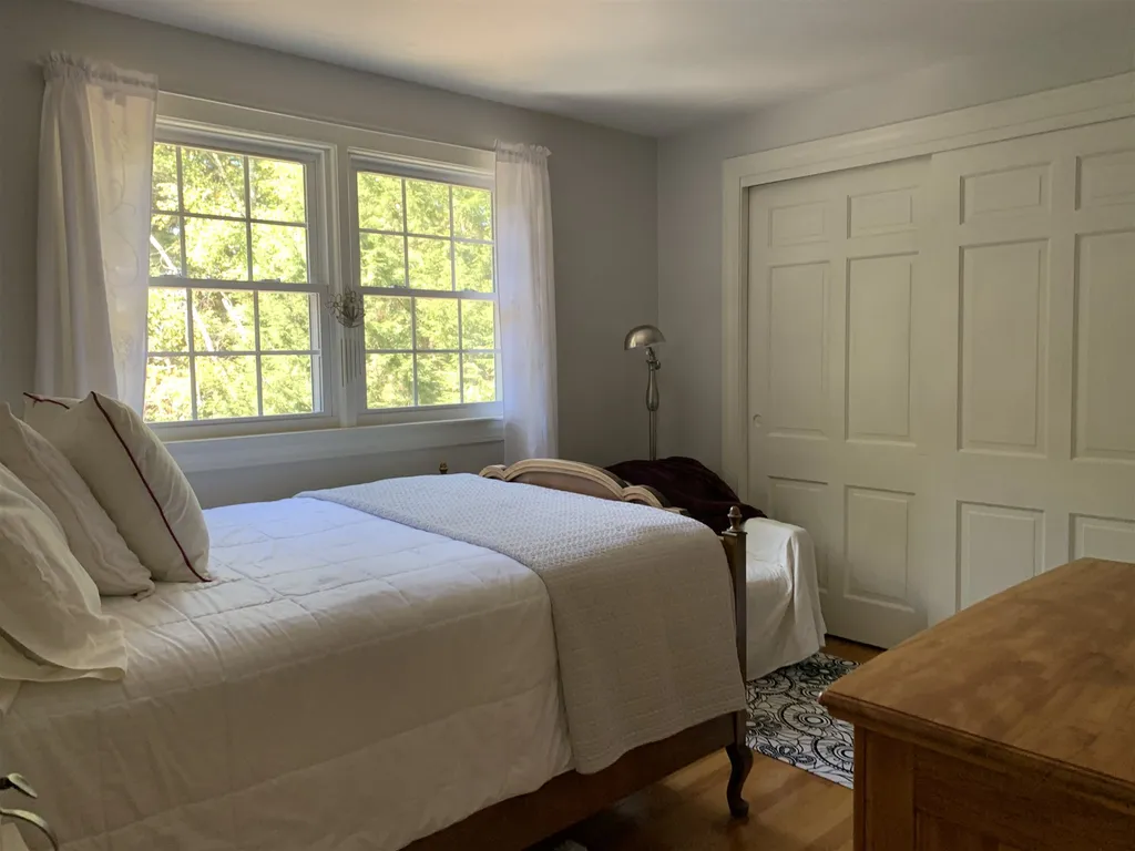 54 Ridgewood Drive Bow NH 03304