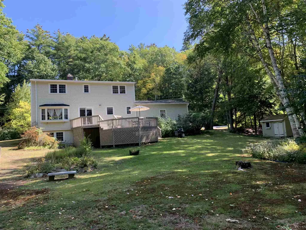 54 Ridgewood Drive Bow NH 03304