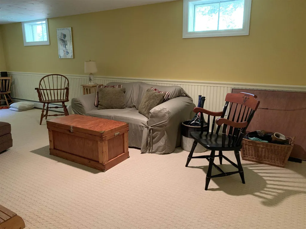 54 Ridgewood Drive Bow NH 03304