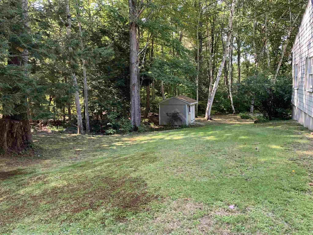 54 Ridgewood Drive Bow NH 03304