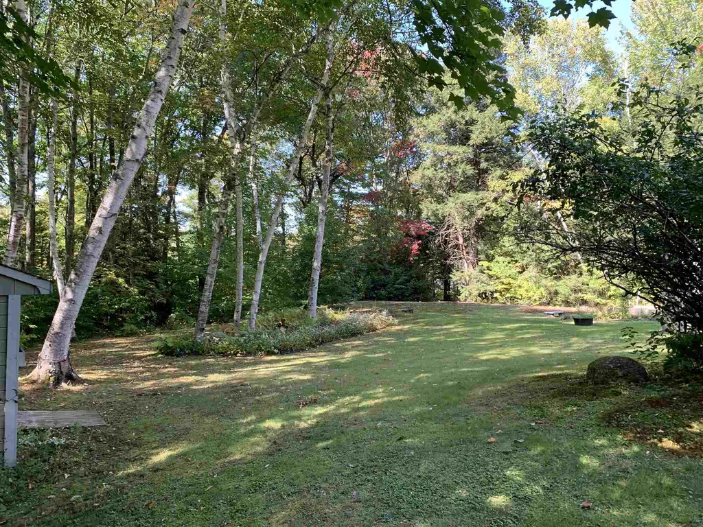 54 Ridgewood Drive Bow NH 03304