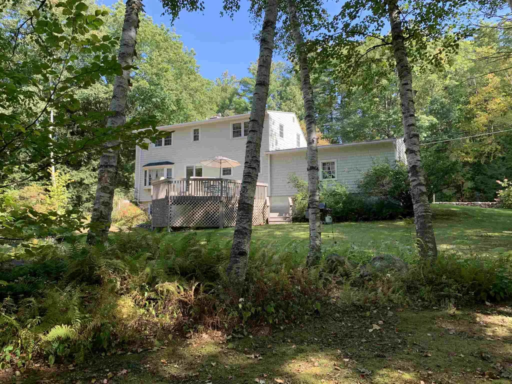 54 Ridgewood Drive Bow NH 03304