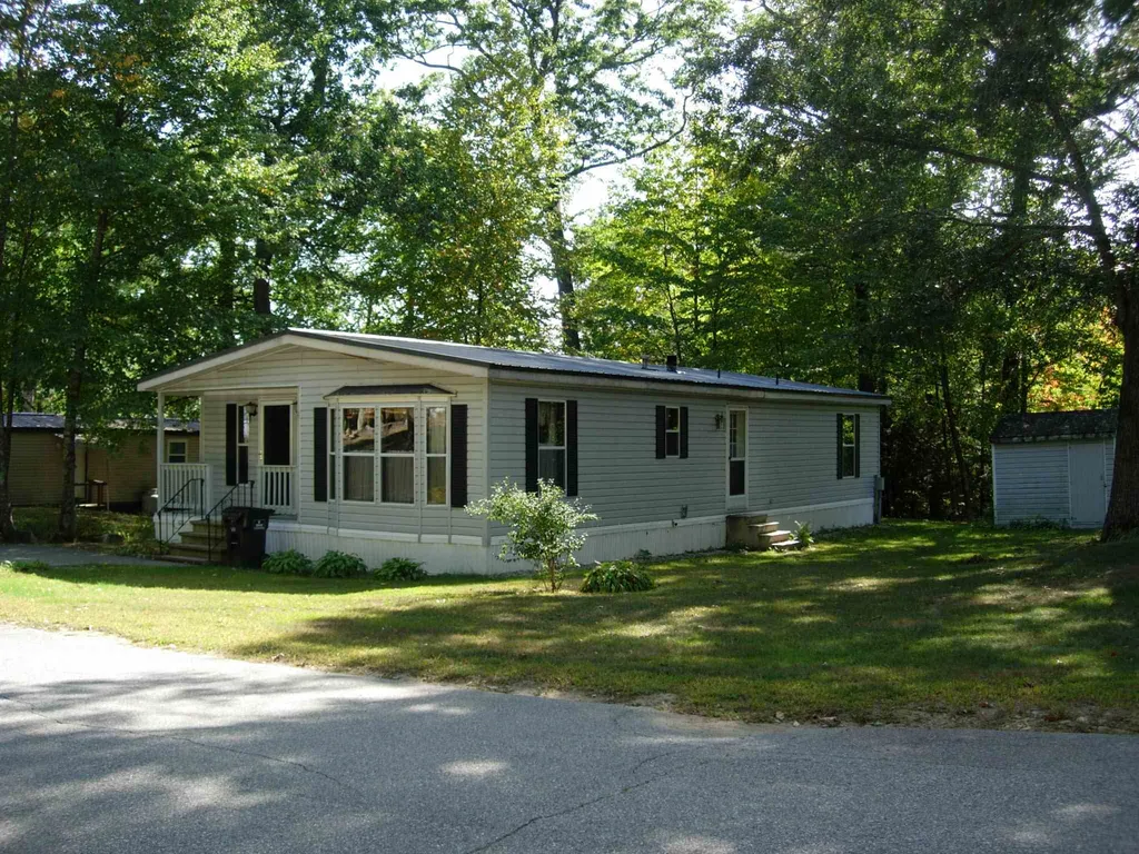 284 Emerald Drive Barrington NH 03825