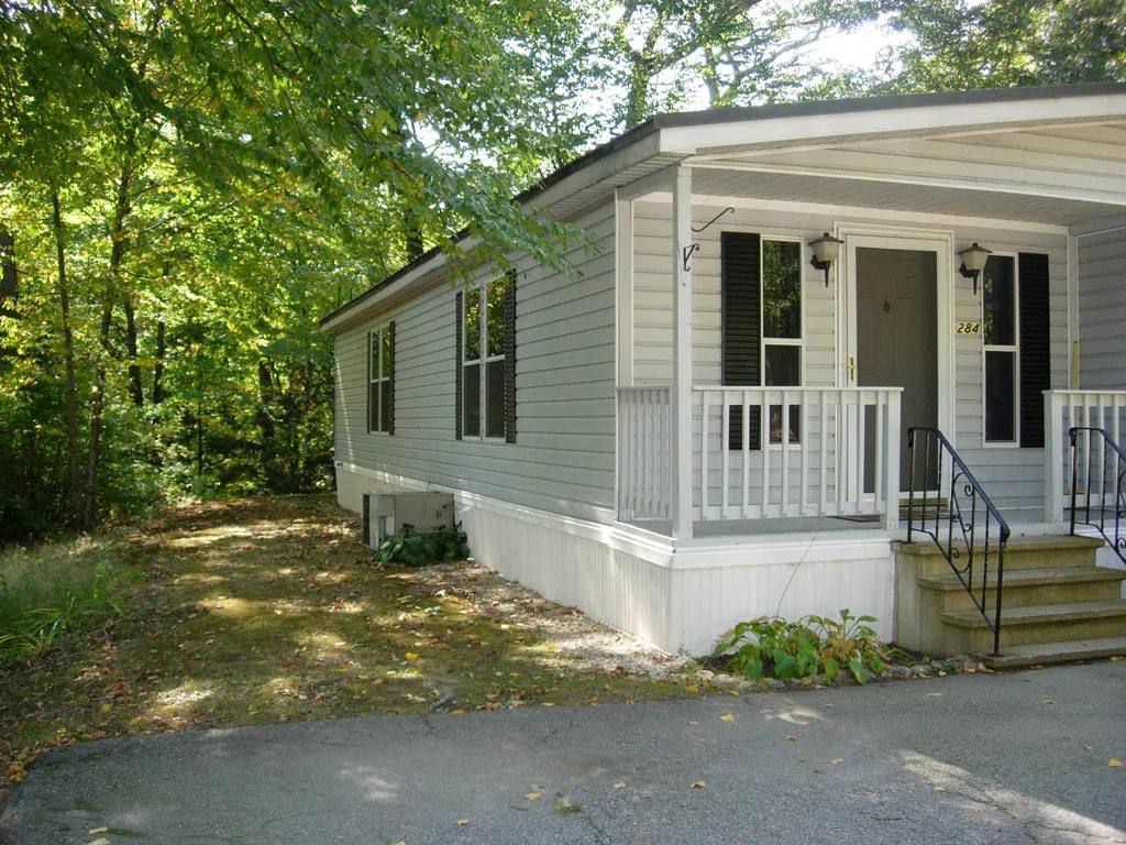 284 Emerald Drive Barrington NH 03825