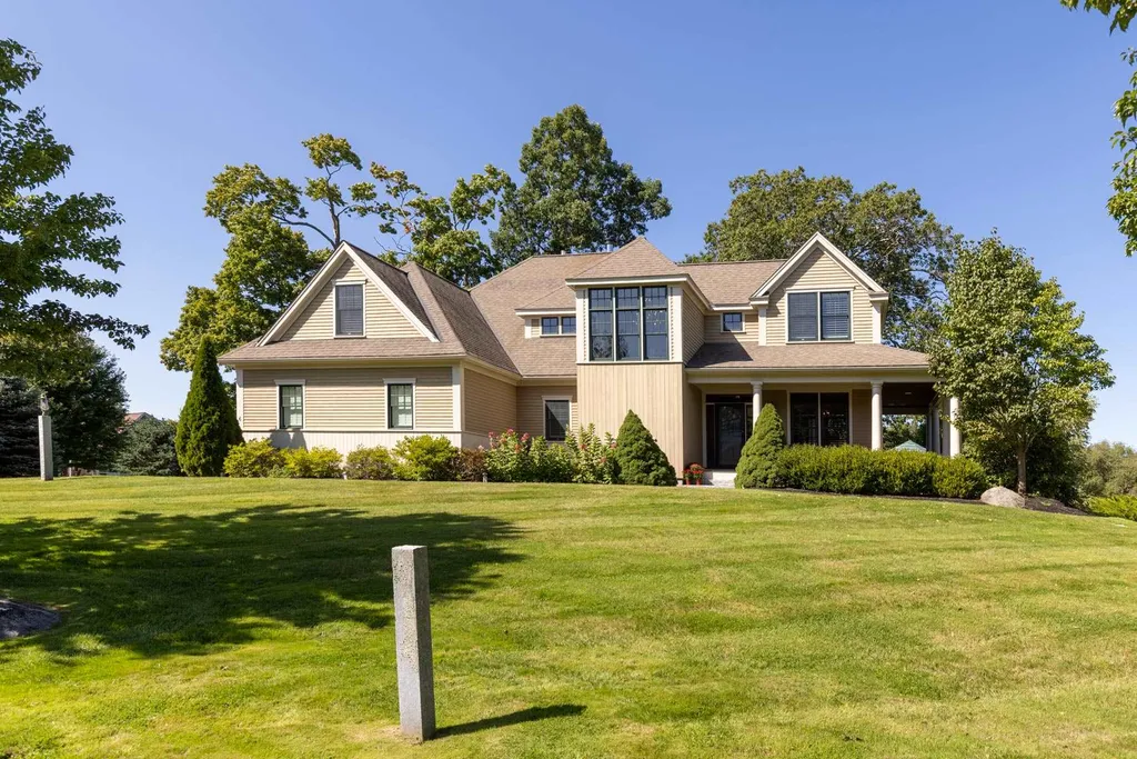 6 Marston Road Hampton Falls NH 03844
