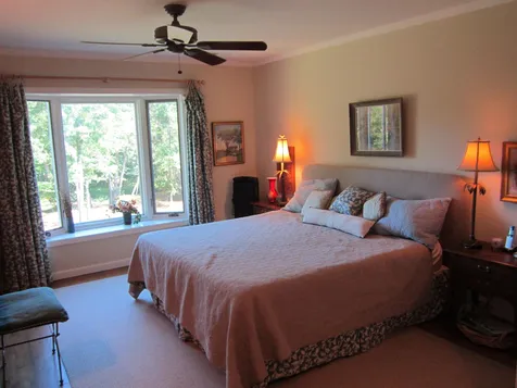 172 Fairway Lane New London NH 03257