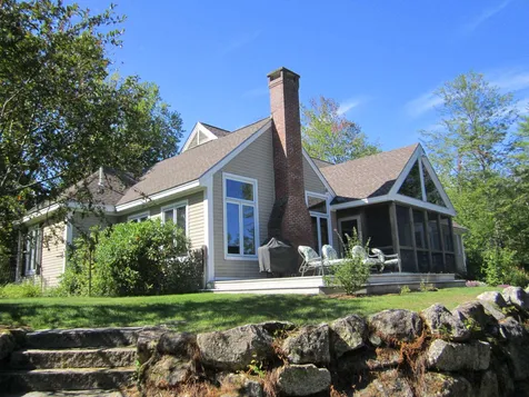 172 Fairway Lane New London NH 03257