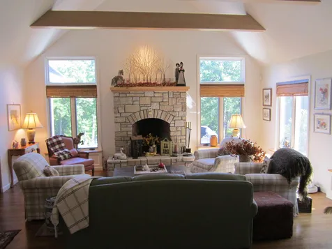 172 Fairway Lane New London NH 03257