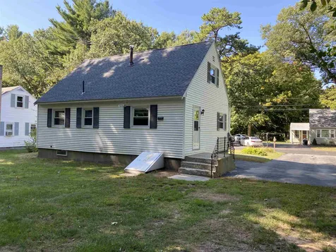 12 Atwood Avenue Hudson NH 03051