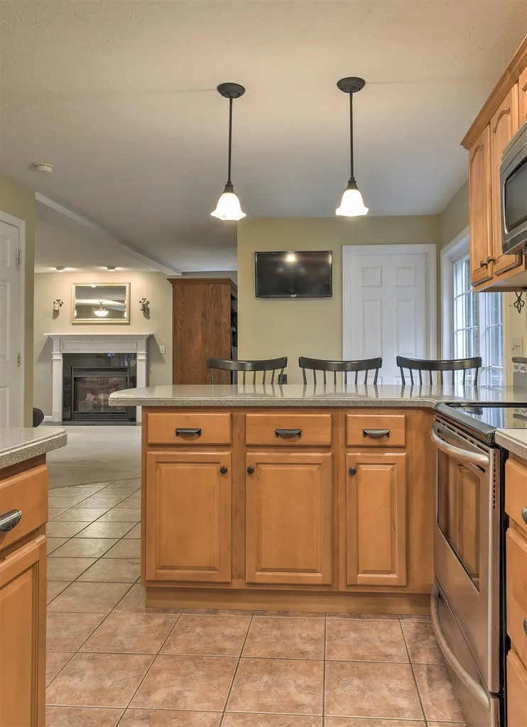 74 Arrowcrest Drive Swanzey NH 03446