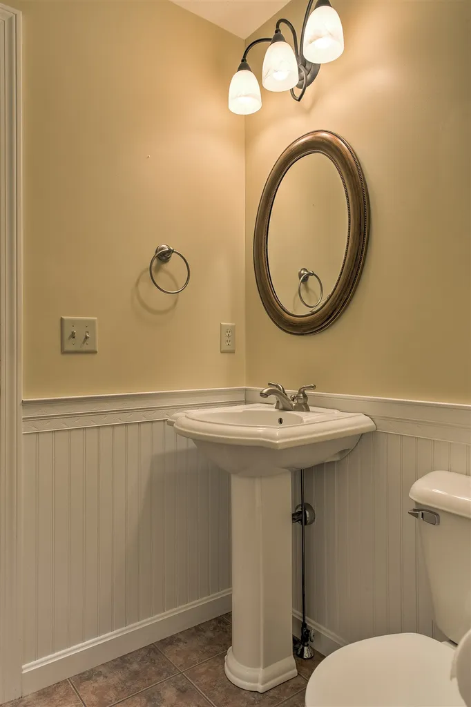 74 Arrowcrest Drive Swanzey NH 03446