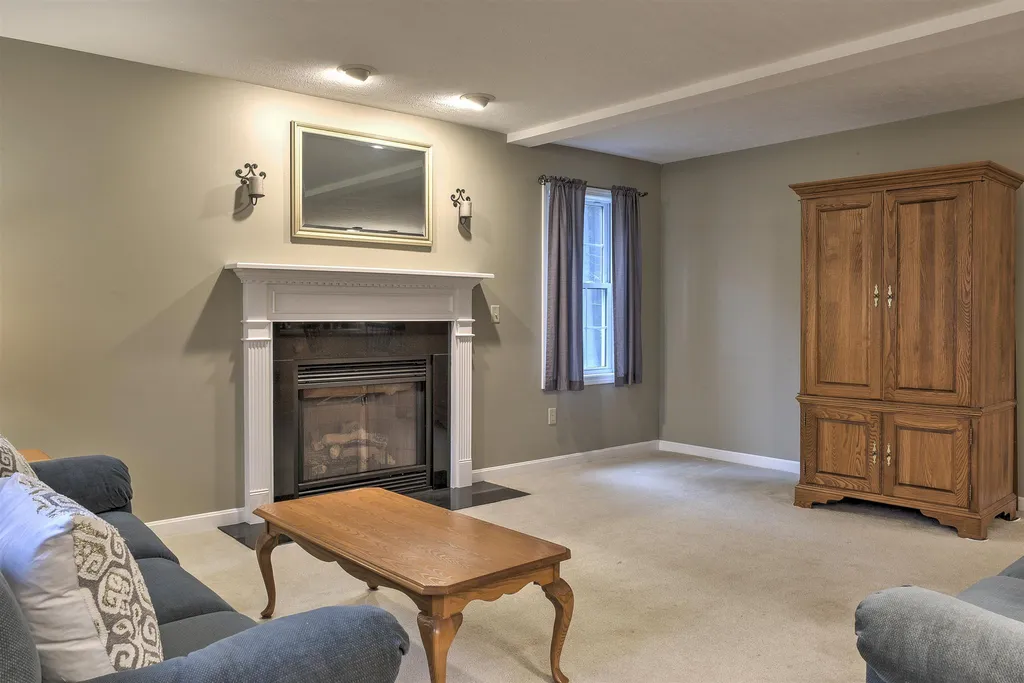 74 Arrowcrest Drive Swanzey NH 03446