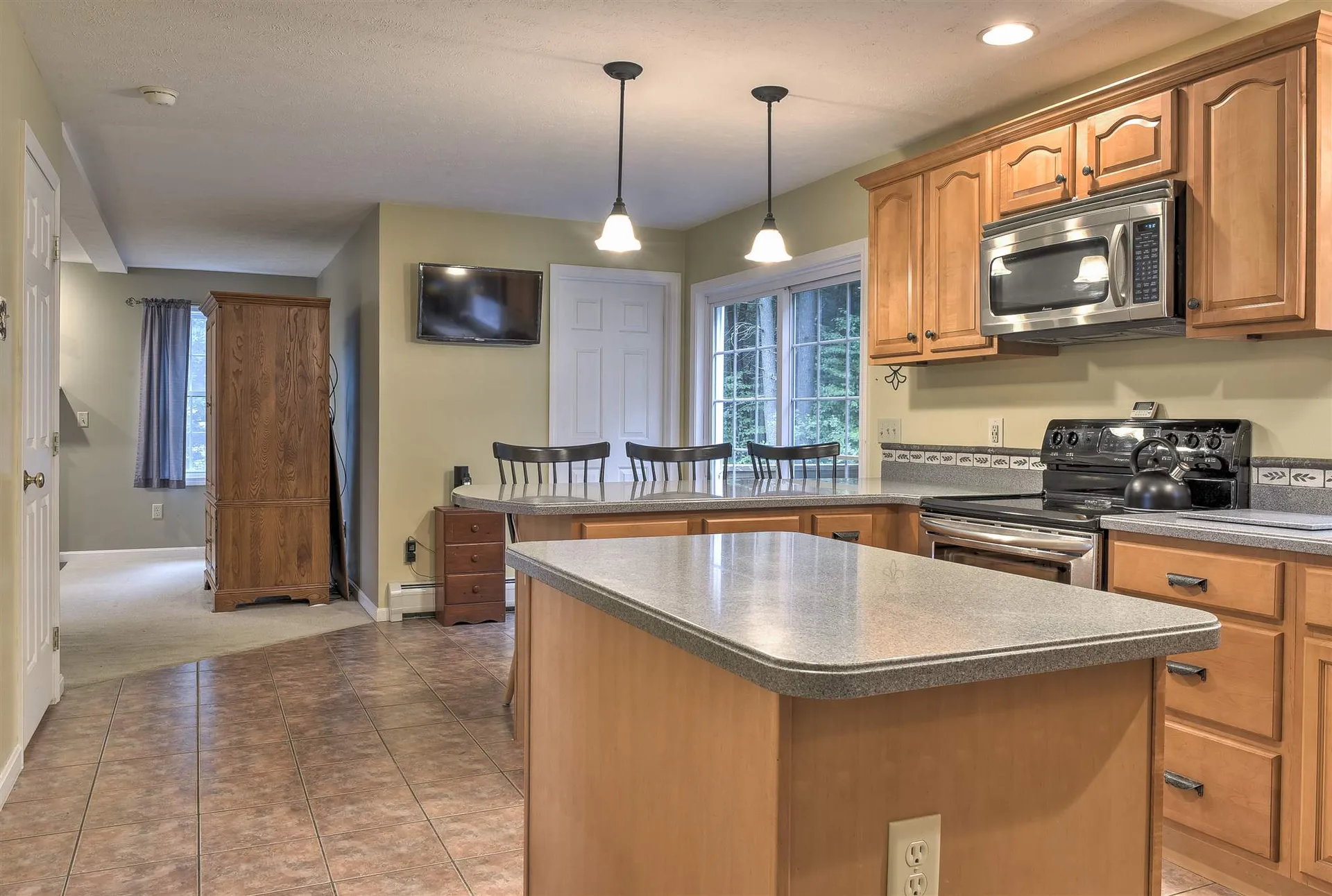 74 Arrowcrest Drive Swanzey NH 03446