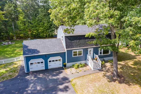 22 Cathy Street Merrimack NH 03054