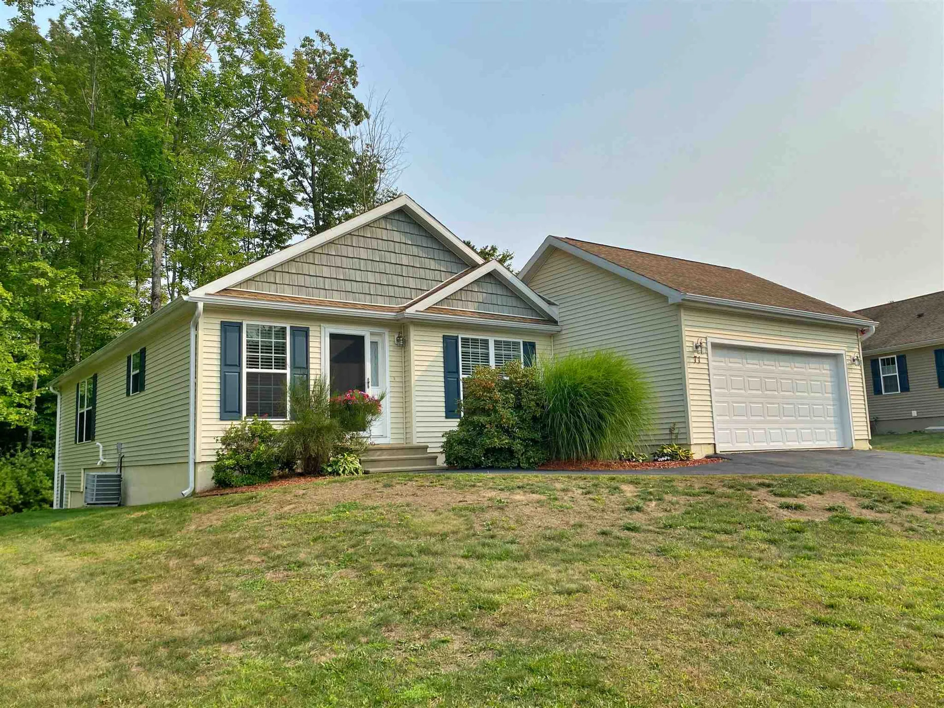 71 Siesta Lane Laconia NH 03246