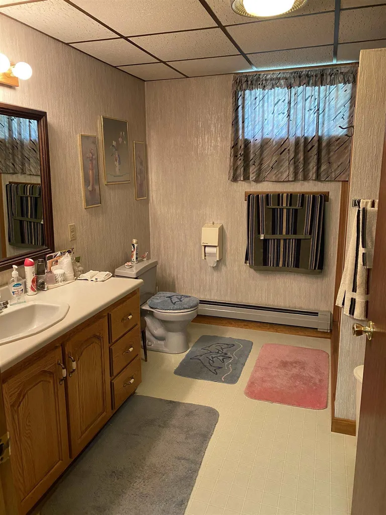 16 Riverview Road Colebrook NH 03576