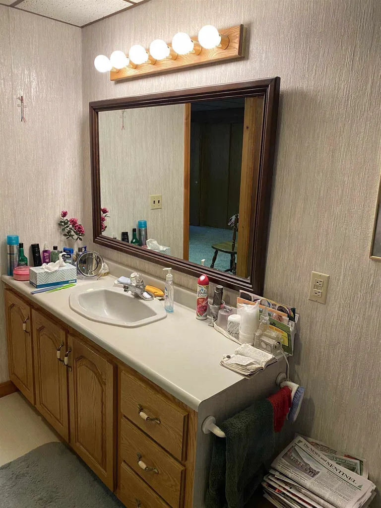 16 Riverview Road Colebrook NH 03576