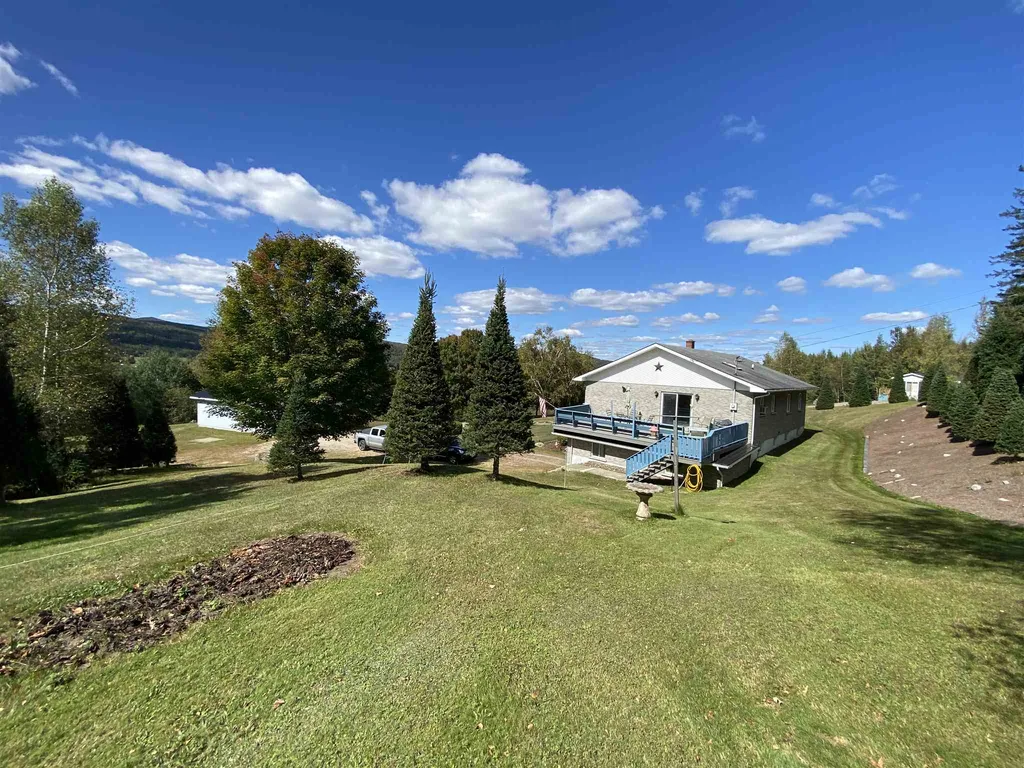 16 Riverview Road Colebrook NH 03576