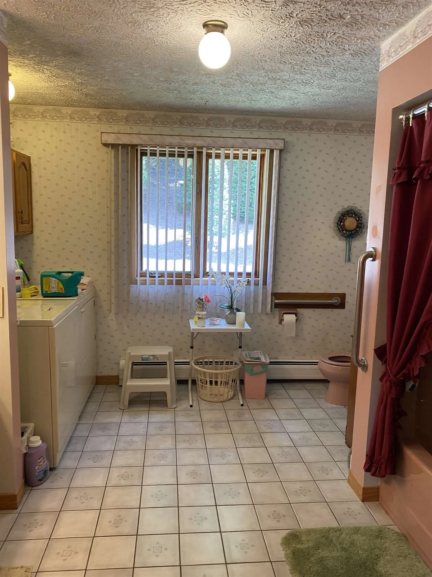 16 Riverview Road Colebrook NH 03576