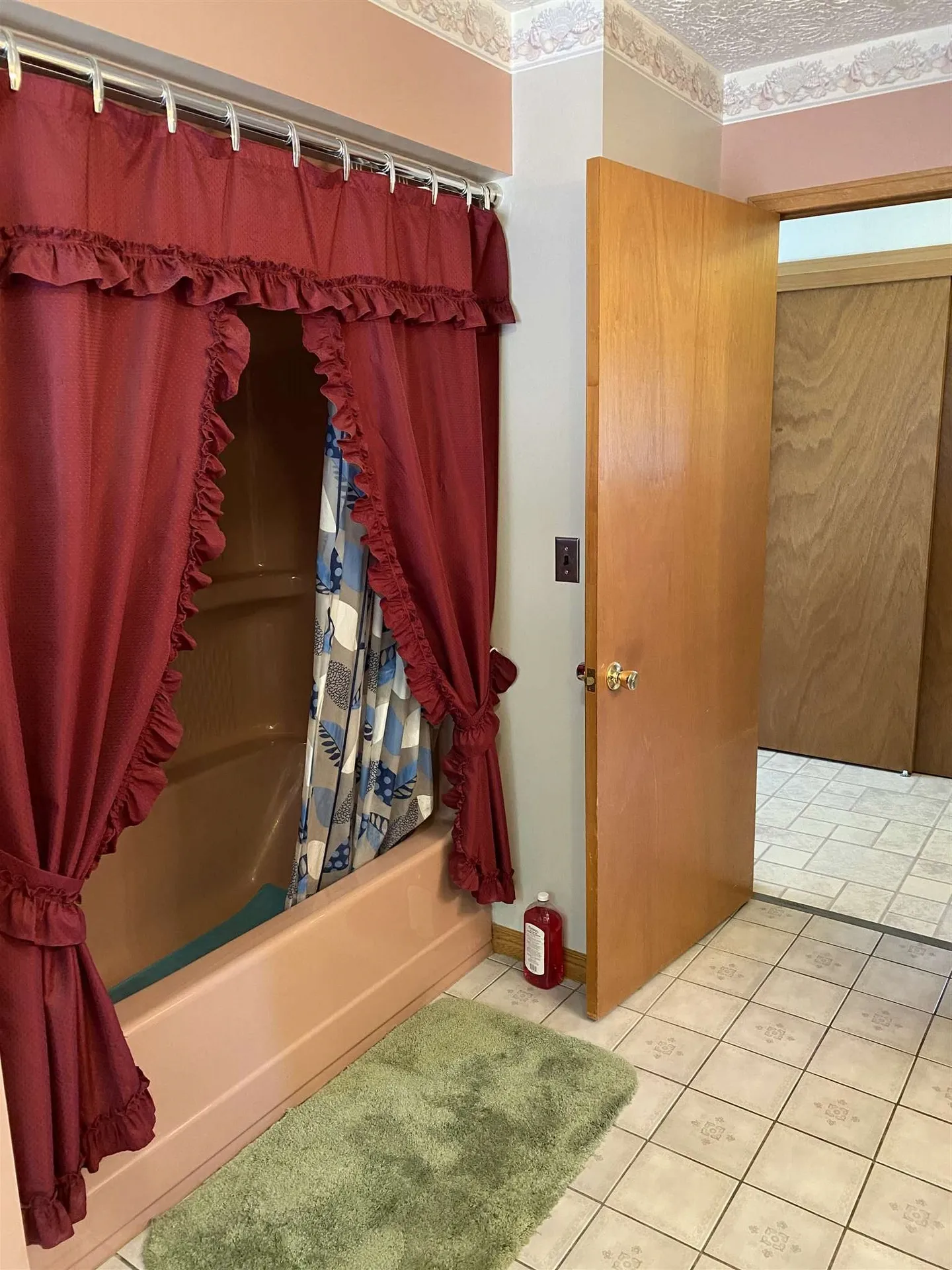 16 Riverview Road Colebrook NH 03576