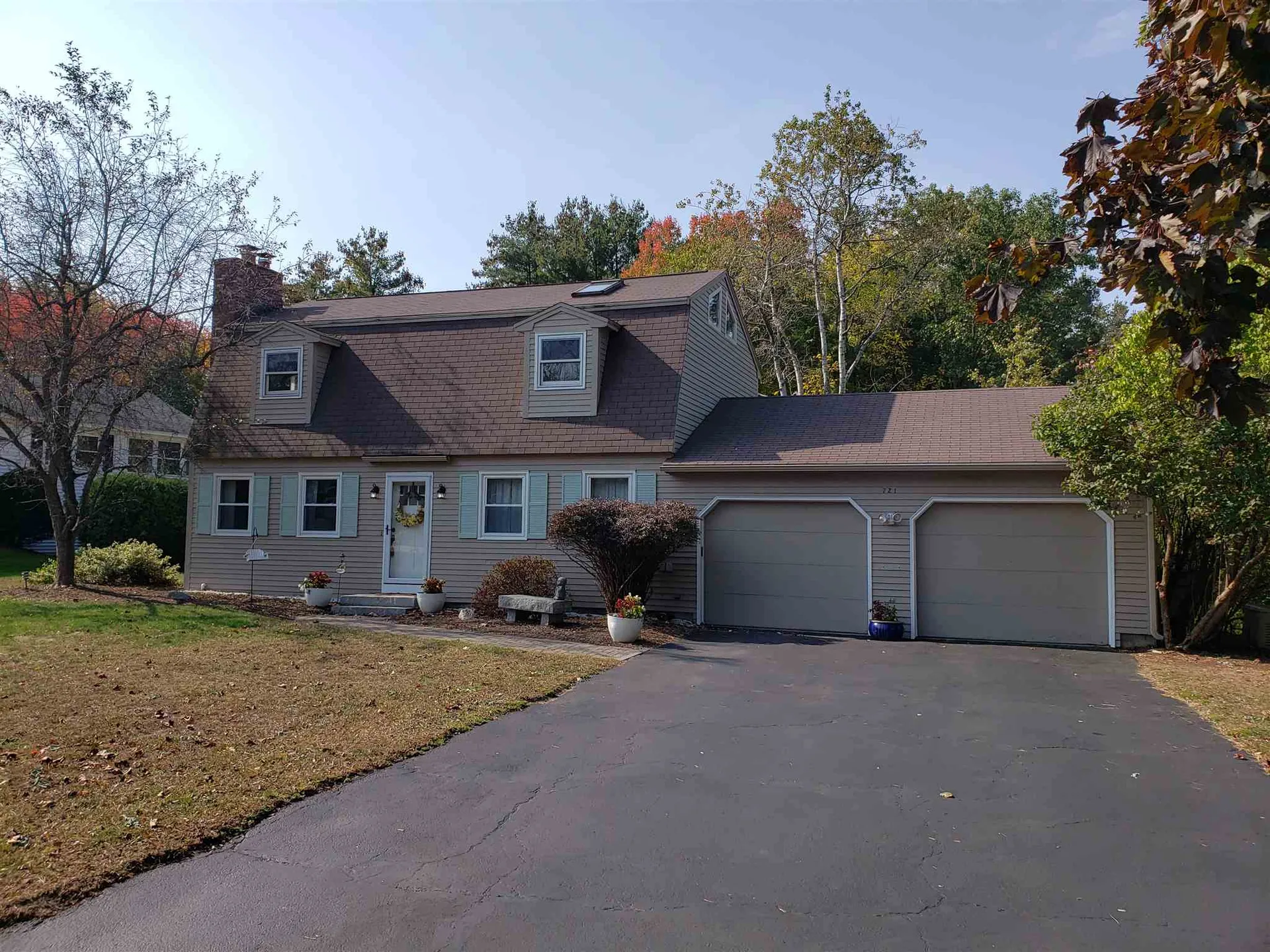 721 Coral Avenue Manchester NH 03104