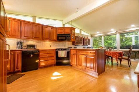 115 Crescent Road Burlington VT 05401