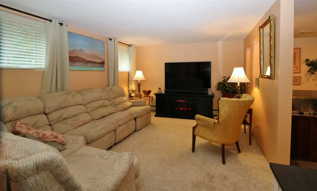 983 North Road Shelburne NH 03581