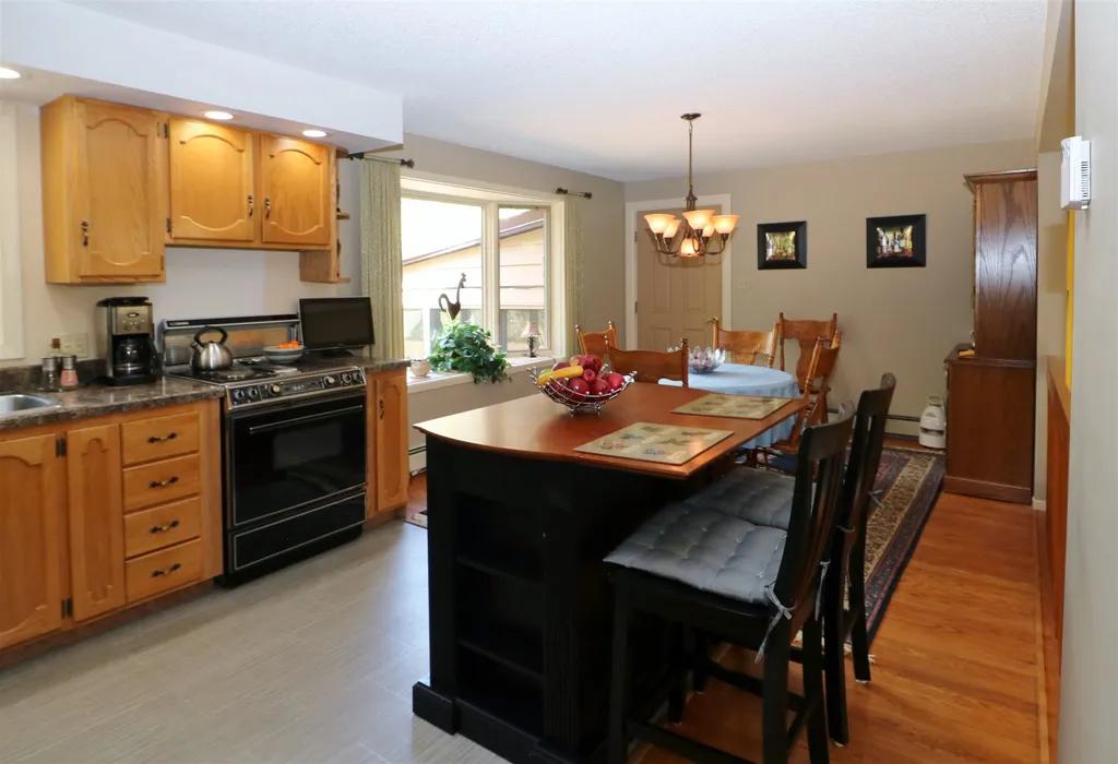 983 North Road Shelburne NH 03581