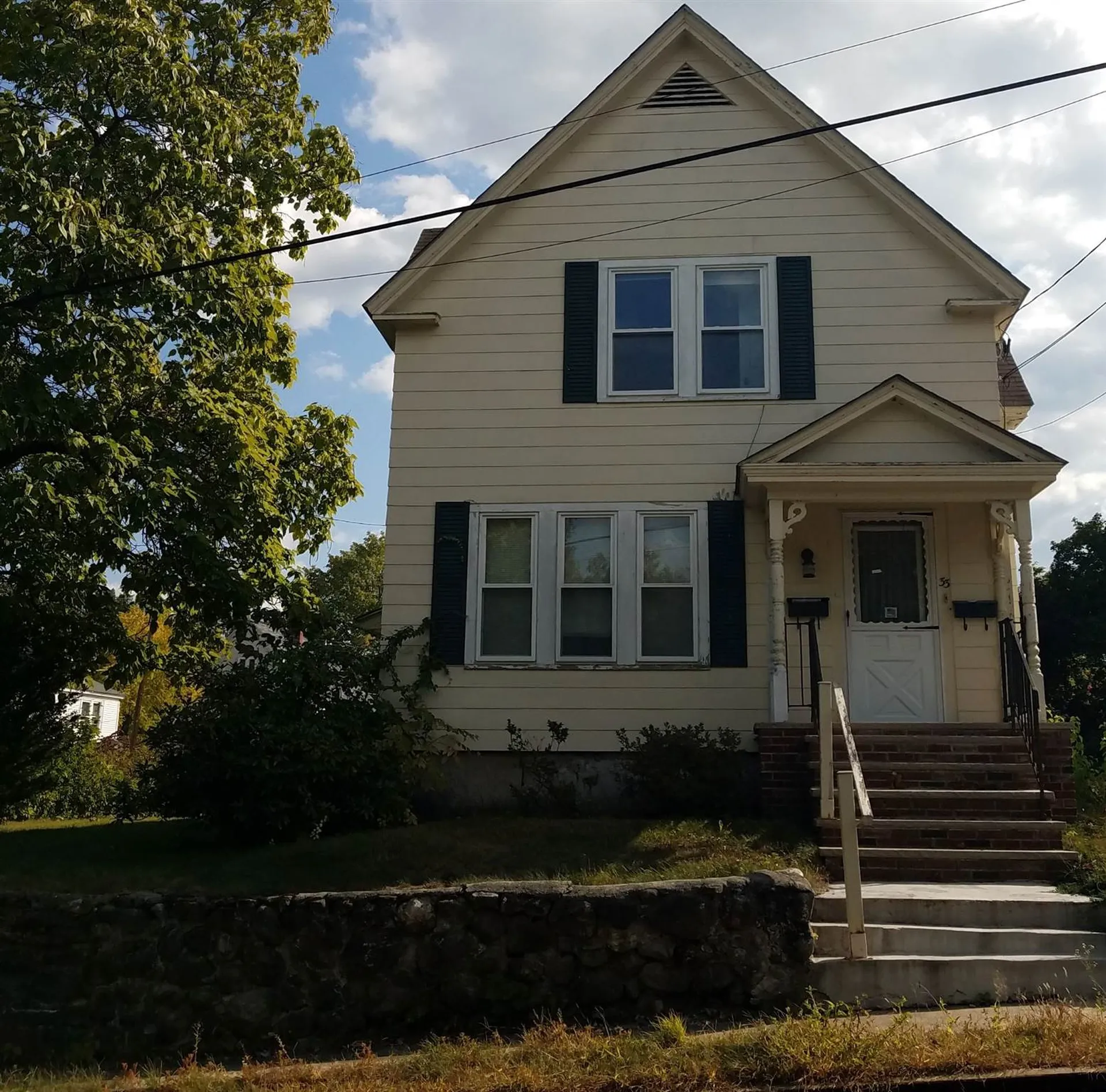 33 Lincoln Avenue Nashua NH 03060