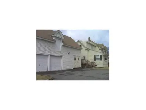 33 Lincoln Avenue Nashua NH 03060