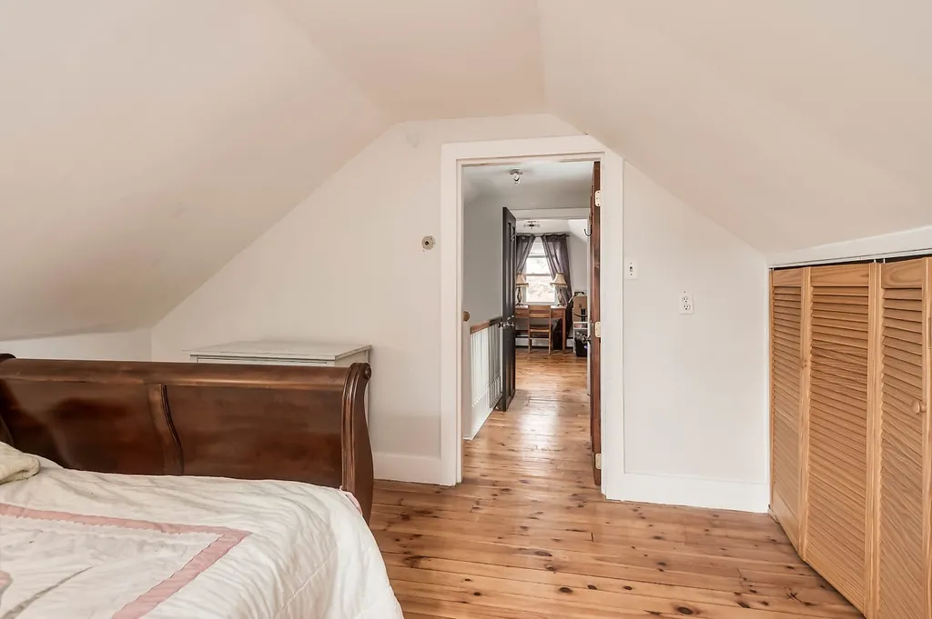 12 Exeter Road North Hampton NH 03862