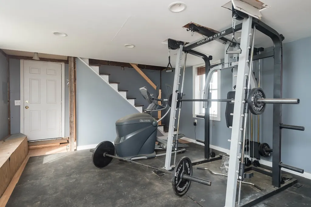 12 Exeter Road North Hampton NH 03862