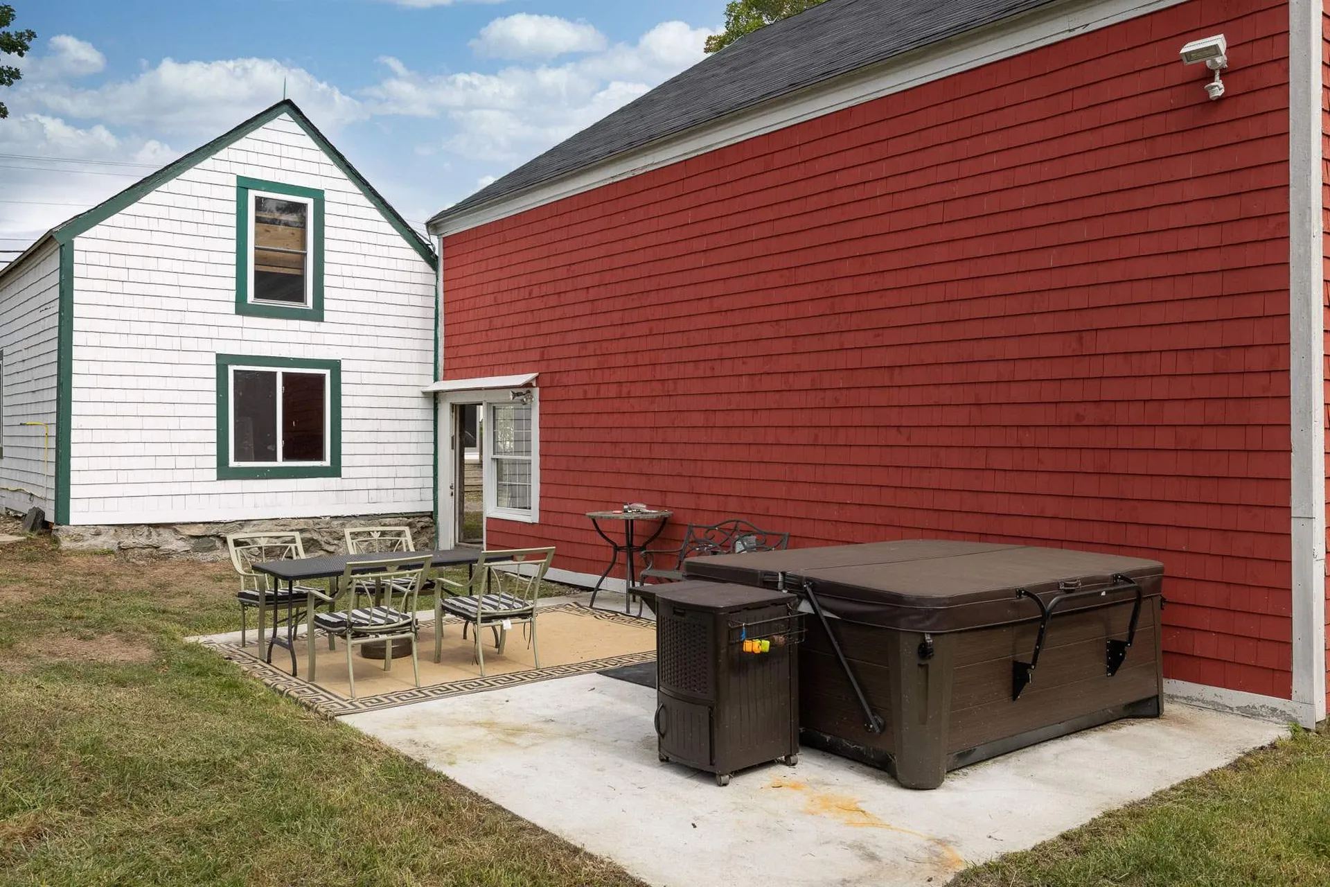 12 Exeter Road North Hampton NH 03862