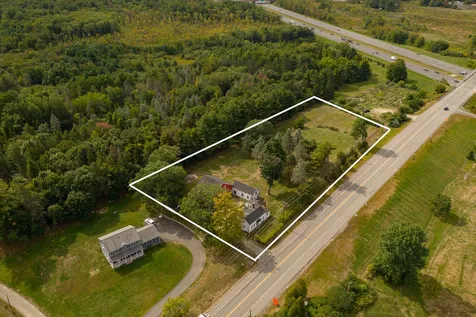 12 Exeter Road North Hampton NH 03862