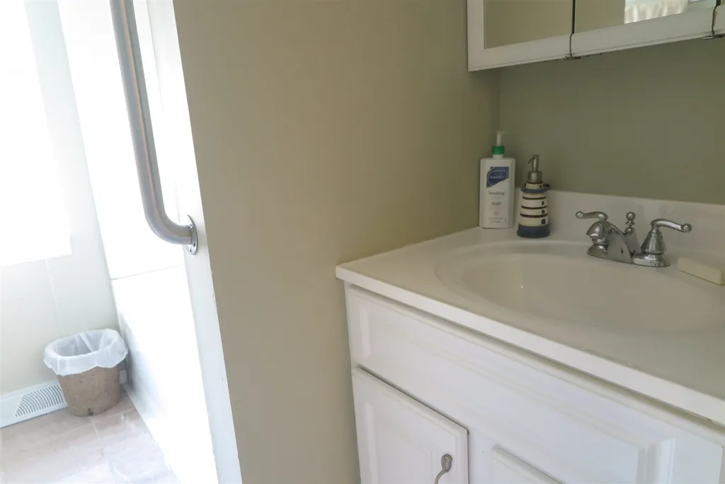 30 Pinewood Road Middlebury VT 05753