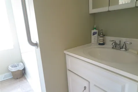 30 Pinewood Road Middlebury VT 05753