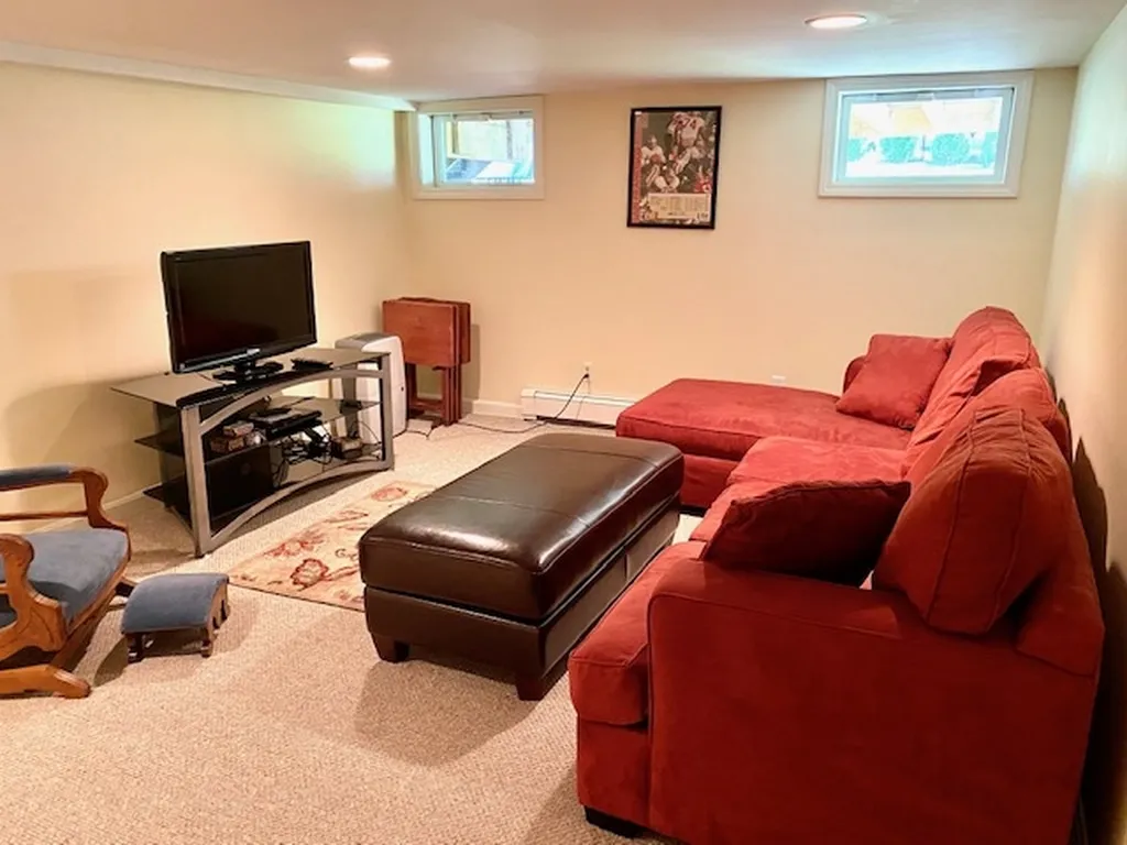 35 Spruce Street Laconia NH 03246