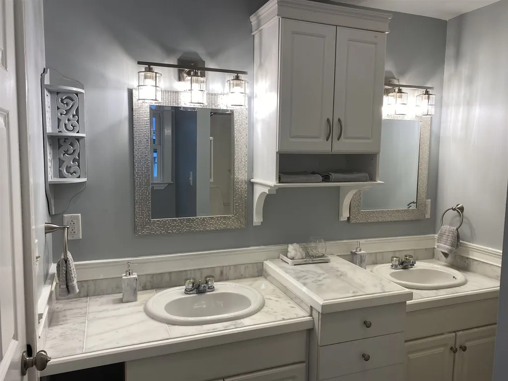 468 Pickering Road Rochester NH 03867