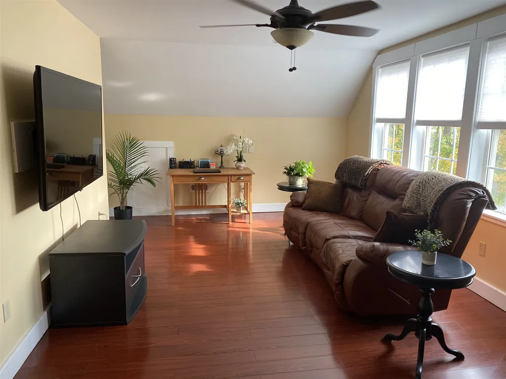 468 Pickering Road Rochester NH 03867
